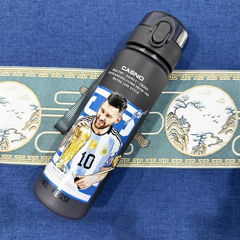 Frosted Water Bottle with Lid Space Cup Sports Water Cup for Soccer Fans & Tournaments