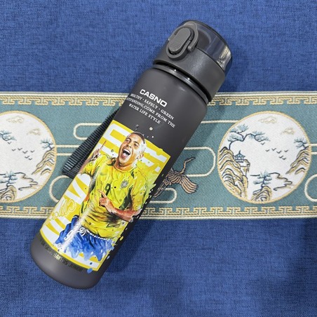 Frosted Water Bottle with Lid Space Cup Sports Water Cup for Soccer Fans & Tournaments