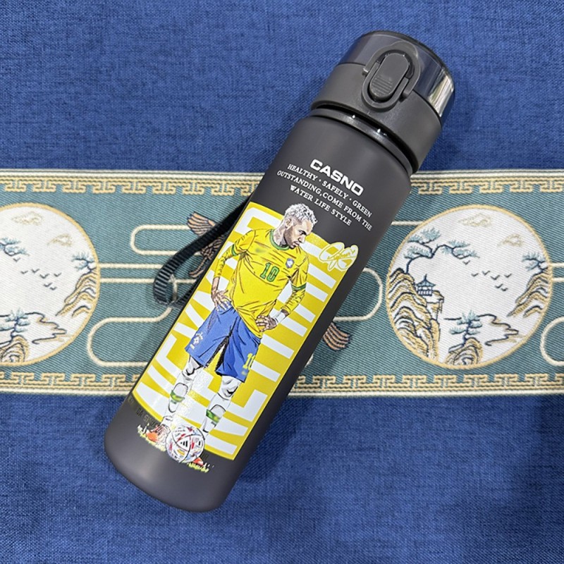 Frosted Water Bottle with Lid Space Cup Sports Water Cup for Soccer Fans & Tournaments