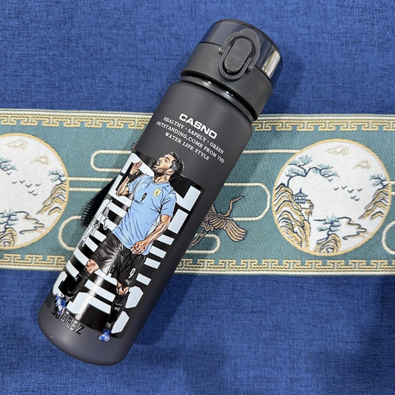 Frosted Water Bottle with Lid Space Cup Sports Water Cup for Soccer Fans & Tournaments