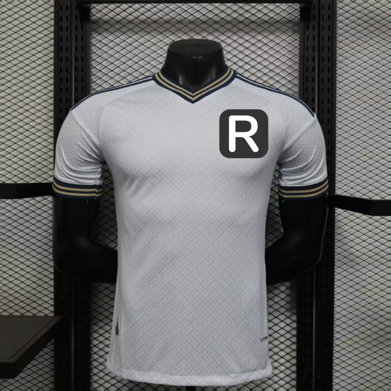 2026 Custom European Sports Soccer Jerseys Personalized Athletic Football Jerseys for Matches & Training