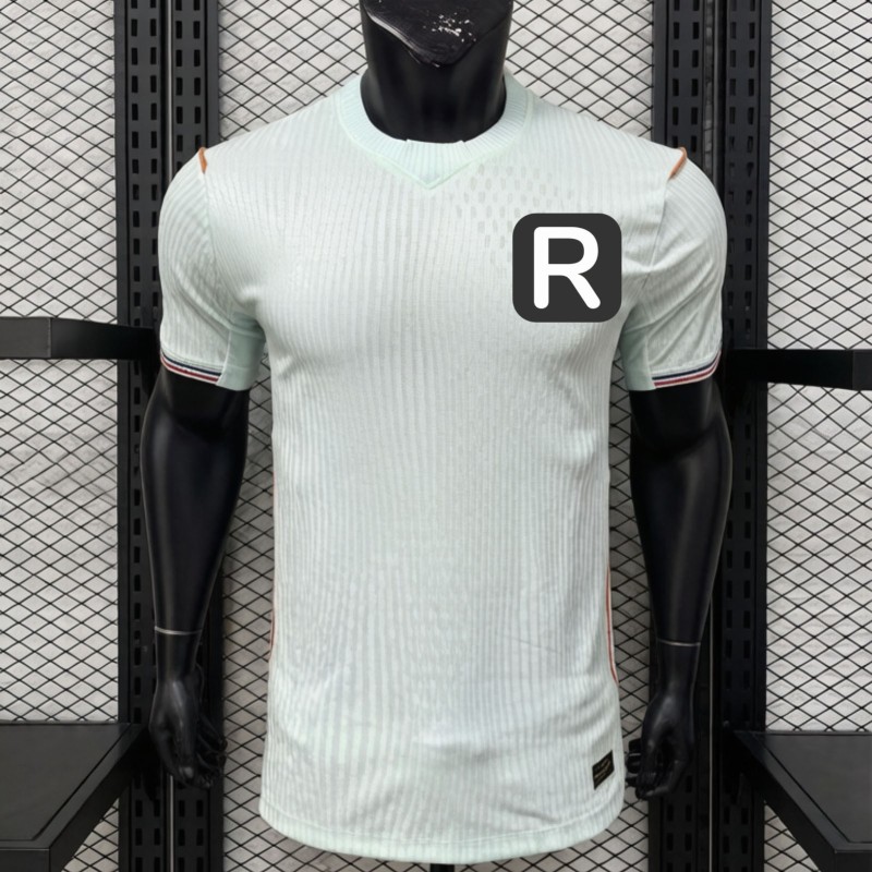 2026 Custom European Sports Soccer Jerseys Personalized Athletic Football Jerseys for Matches & Training